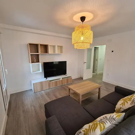 124a Moderno 3 By R2r Consulting Apartment *