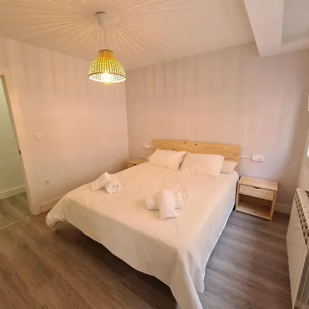 124a Moderno 3 Apartment