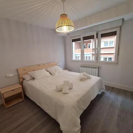 124a Moderno 3 By R2r Consulting Apartment