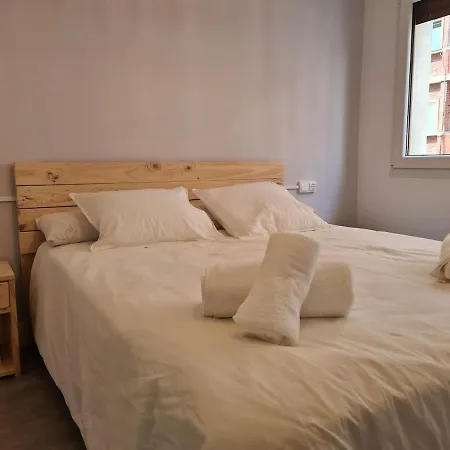 124a Moderno 3 By R2r Consulting * Хіхон